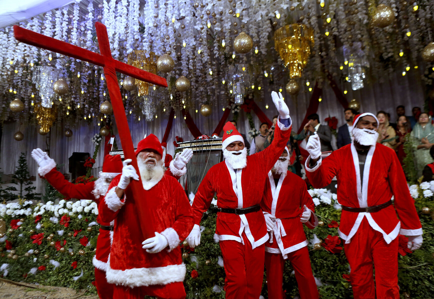 APTOPIX Pakistan Christmas